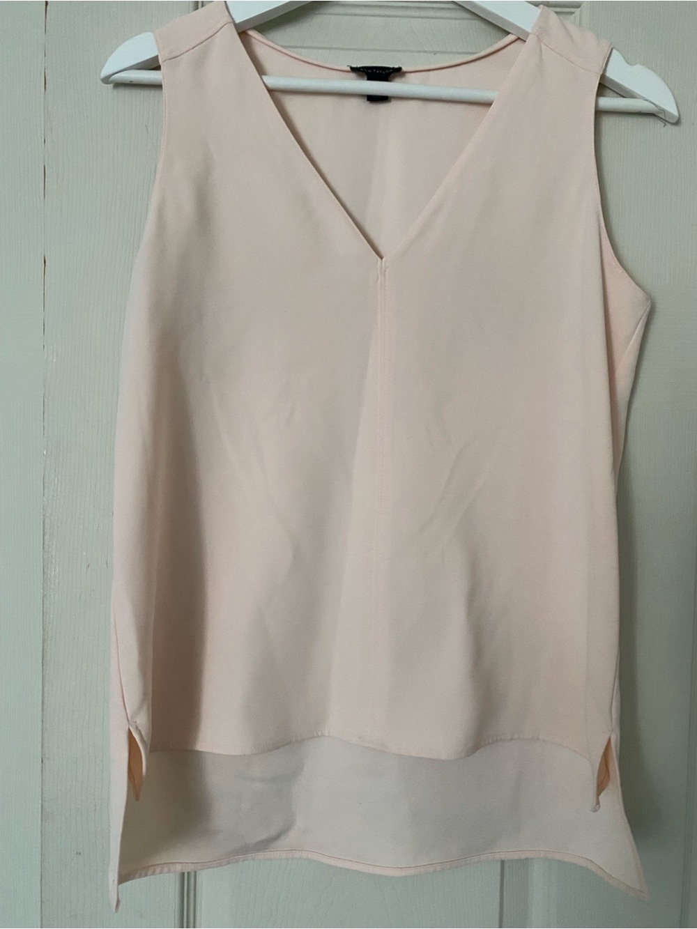 Women's XS Blouse Bundle Banana Republic & Ann Taylor EUC - Picture 9 of 14